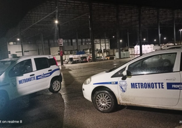Laterza: “Tentata intrusione in uno stabilimento industriale. Intervento tempestivo della vigilanza e dei Carabinieri.” Just tv 